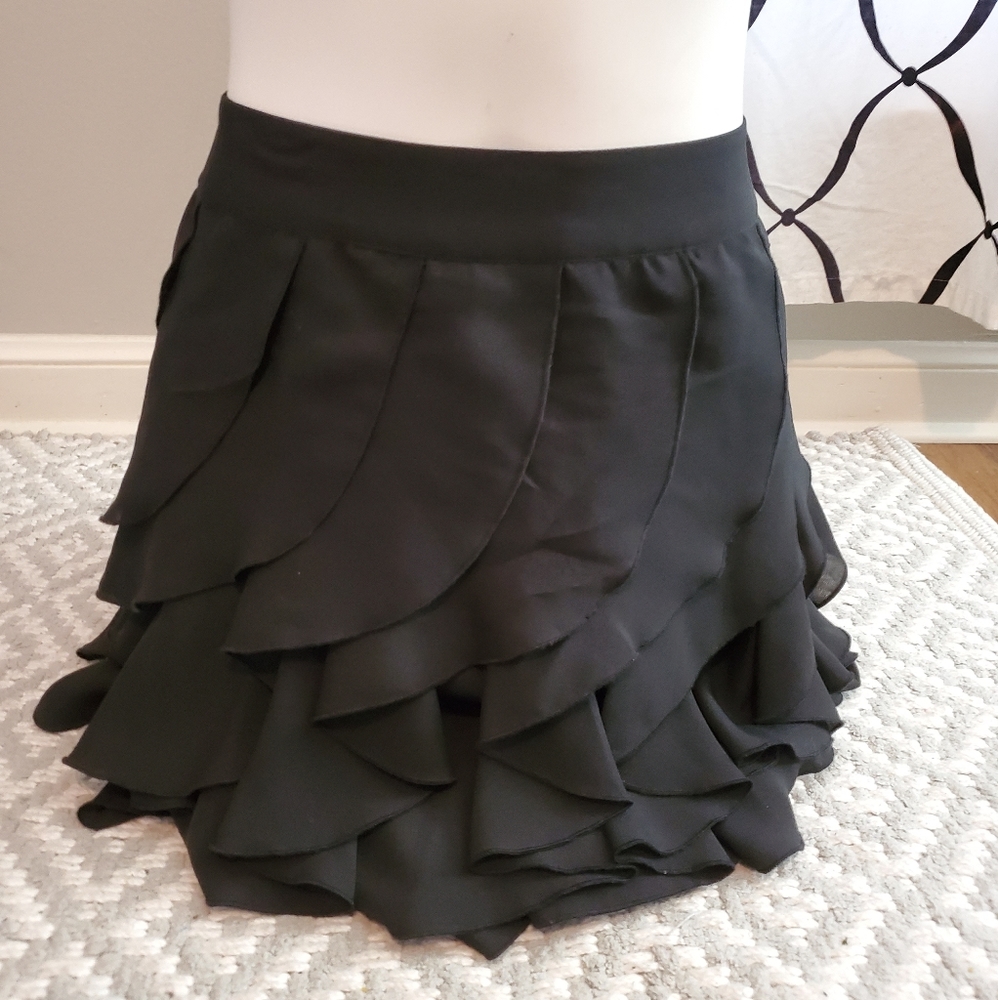 Ruffled skirt.